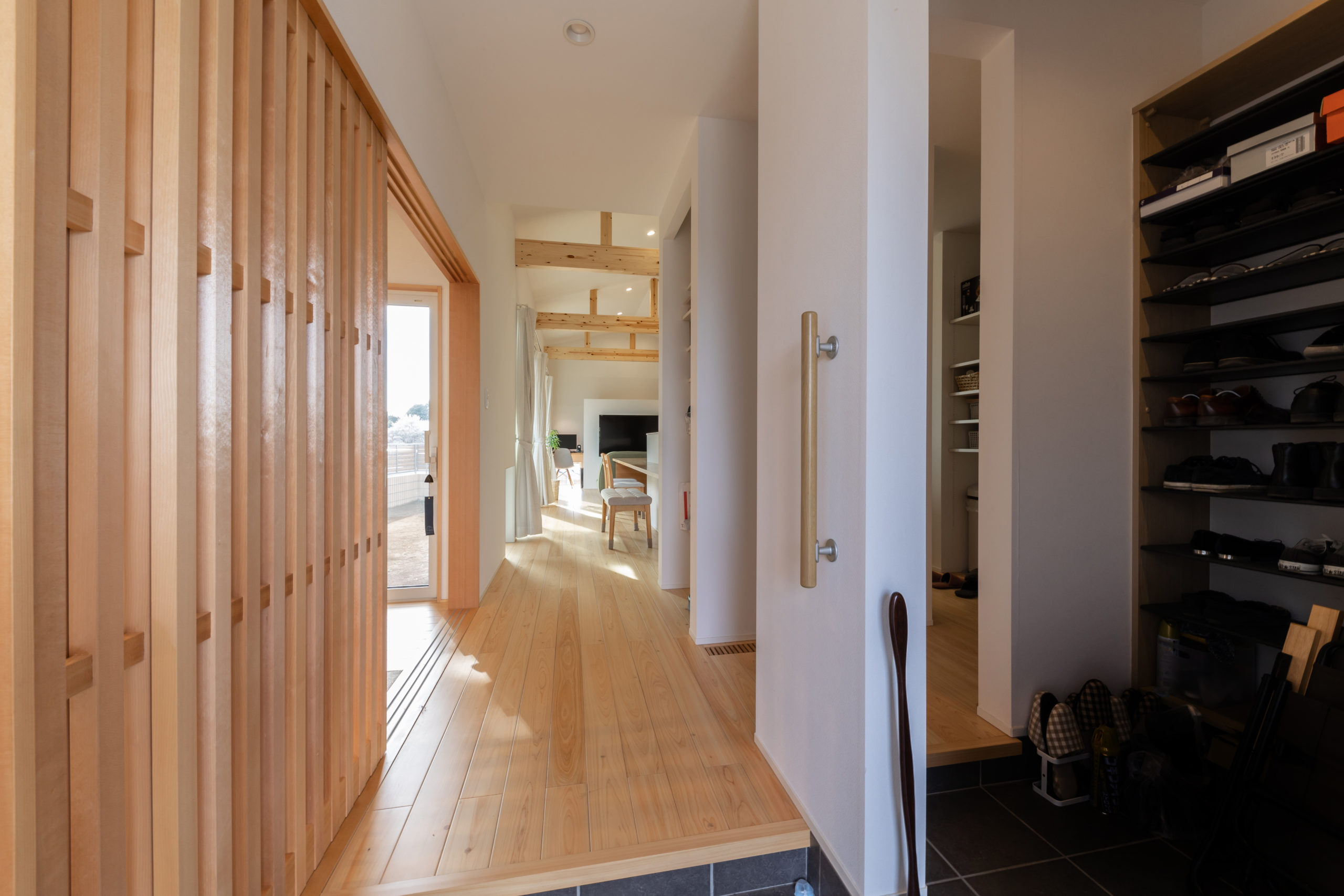 玄関の間取りがおしゃれな注文住宅事例｜栃木の工務店『第一住宅』